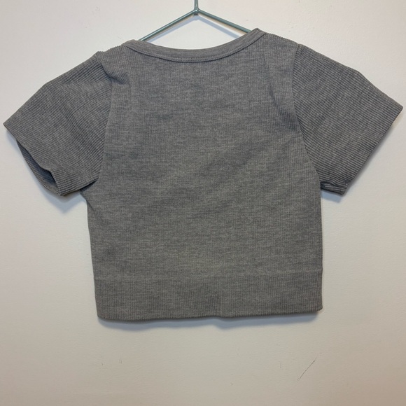 Ambiance - V Neck Crop Ribbed Tee - Size Small - Picture 2 of 2